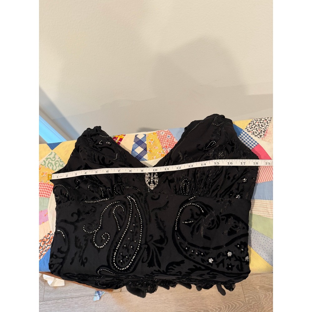 SL Fashions Black Paisley Velvet Burnout Rhinestone Godet Hem Dress Size 10 - Picture 9 of 11